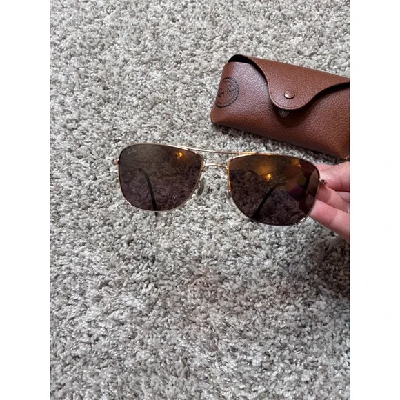 Ray Ban Square Metal Sunglasses Gold Tone Brown Gradient Lenses Case Included - Picture 2 of 3